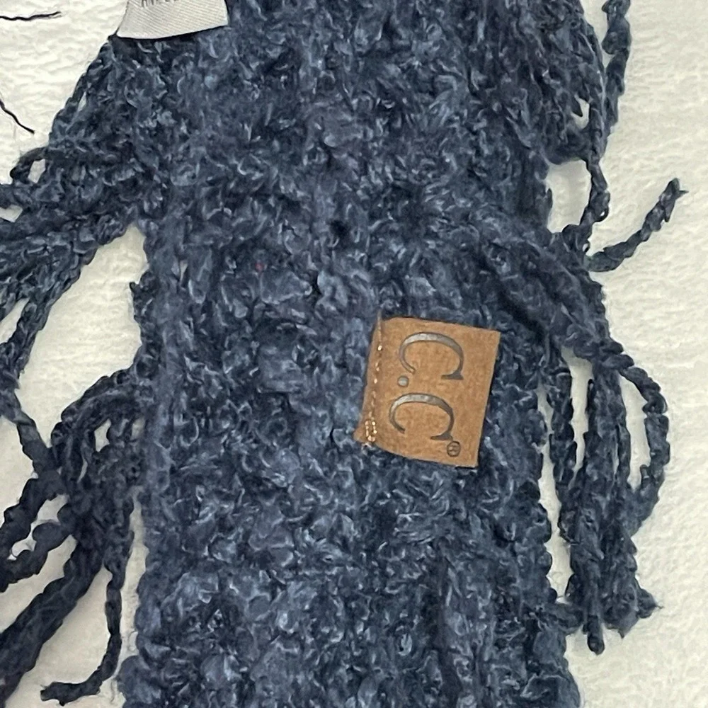 NWT Women's‎ C.C Exclusives Navy Blue Infinity Scarf Super Soft Material Fringe